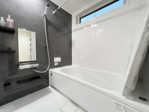 熊本　ローコスト住宅　　ペンギンホーム　平屋　モデルハウス　浴室